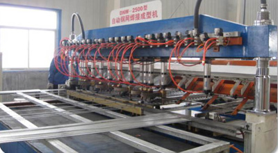 自動網(wǎng)片焊接機(jī) 自動網(wǎng)片焊接機(jī)